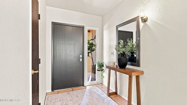 5620 N Barrasca Avenue, Tucson, AZ 85750