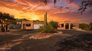 5620 N Barrasca Avenue, Tucson, AZ 85750