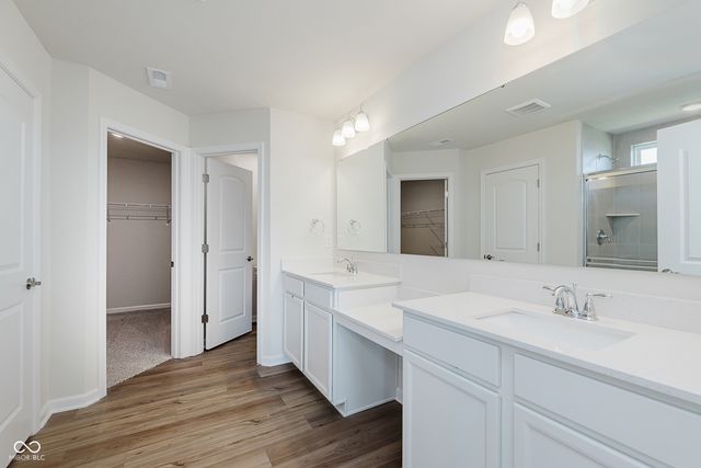 6826 Seabiscuit Road, Whitestown, IN 46075