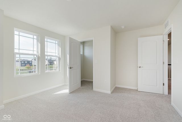 6826 Seabiscuit Road, Whitestown, IN 46075