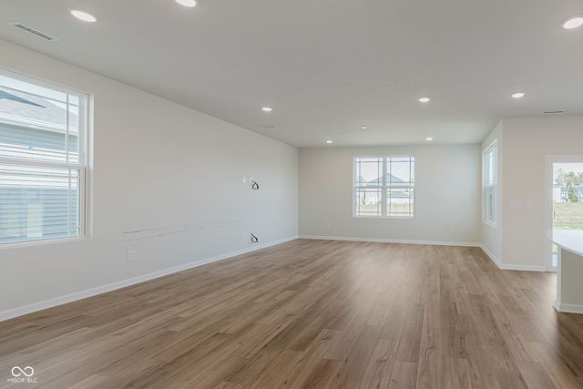 6826 Seabiscuit Road, Whitestown, IN 46075