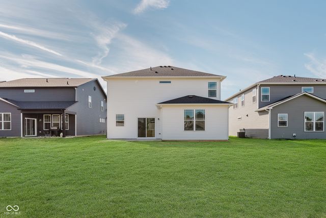 6826 Seabiscuit Road, Whitestown, IN 46075