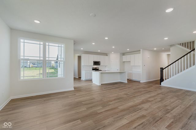 6826 Seabiscuit Road, Whitestown, IN 46075