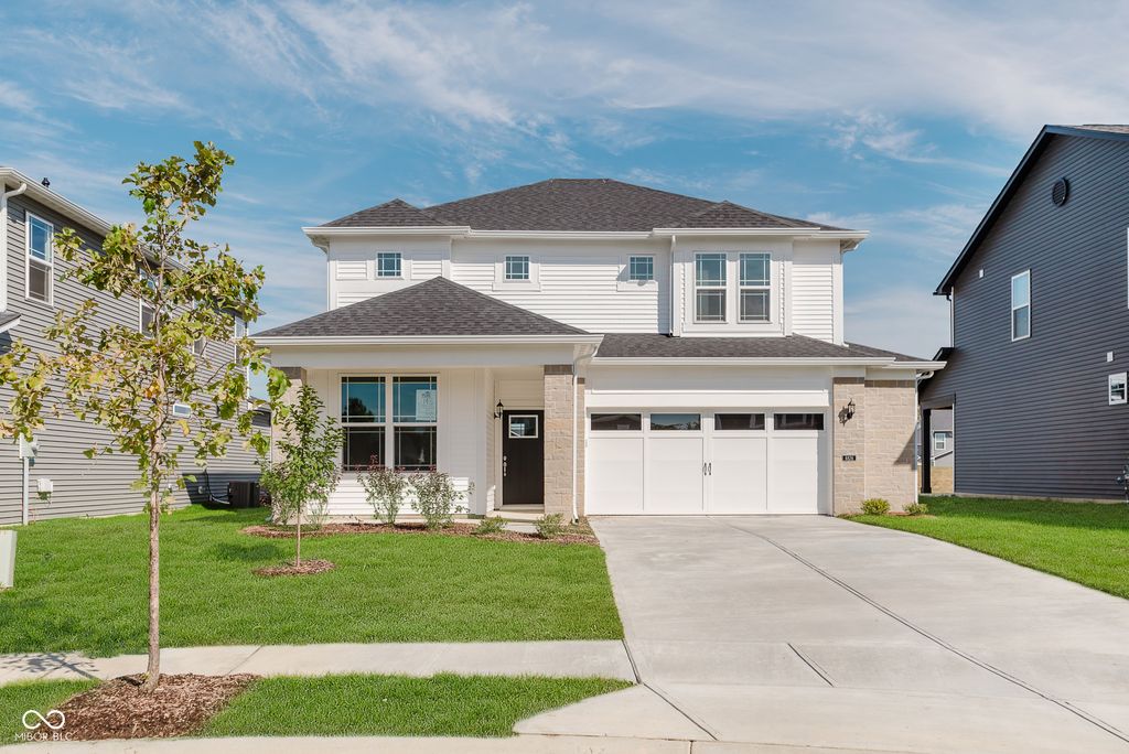 6826 Seabiscuit Road, Whitestown, IN 46075