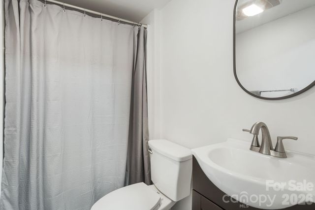 456 Maney Branch Road, Burnsville, NC 28714