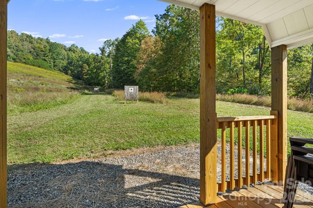456 Maney Branch Road, Burnsville, NC 28714