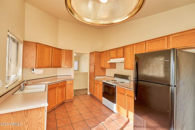 30496 N MAPLE CHASE Drive, San Tan Valley, AZ 85143