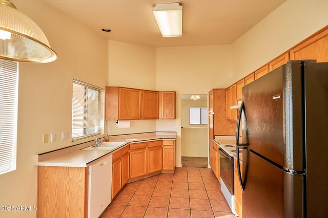30496 N MAPLE CHASE Drive, San Tan Valley, AZ 85143