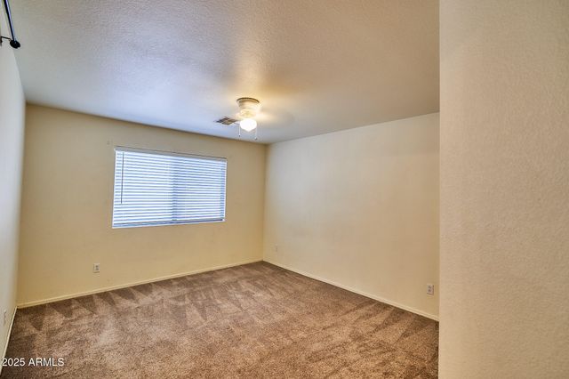 30496 N MAPLE CHASE Drive, San Tan Valley, AZ 85143