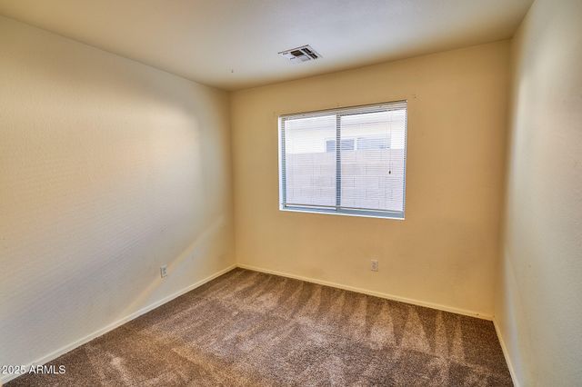 30496 N MAPLE CHASE Drive, San Tan Valley, AZ 85143