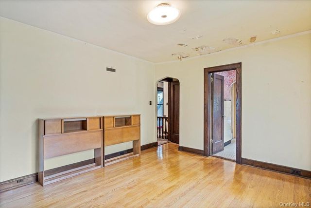 32-29 Parsons Boulevard, Flushing, NY 11354