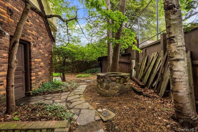 32-29 Parsons Boulevard, Flushing, NY 11354
