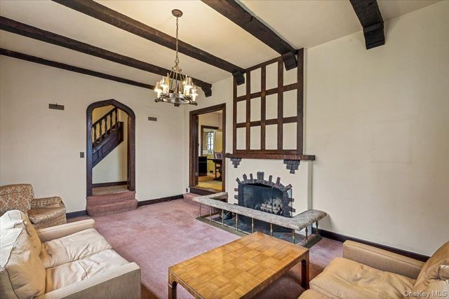 32-29 Parsons Boulevard, Flushing, NY 11354