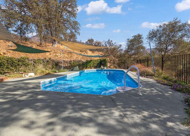 43812 S Fork Drive, Three Rivers, CA 93271