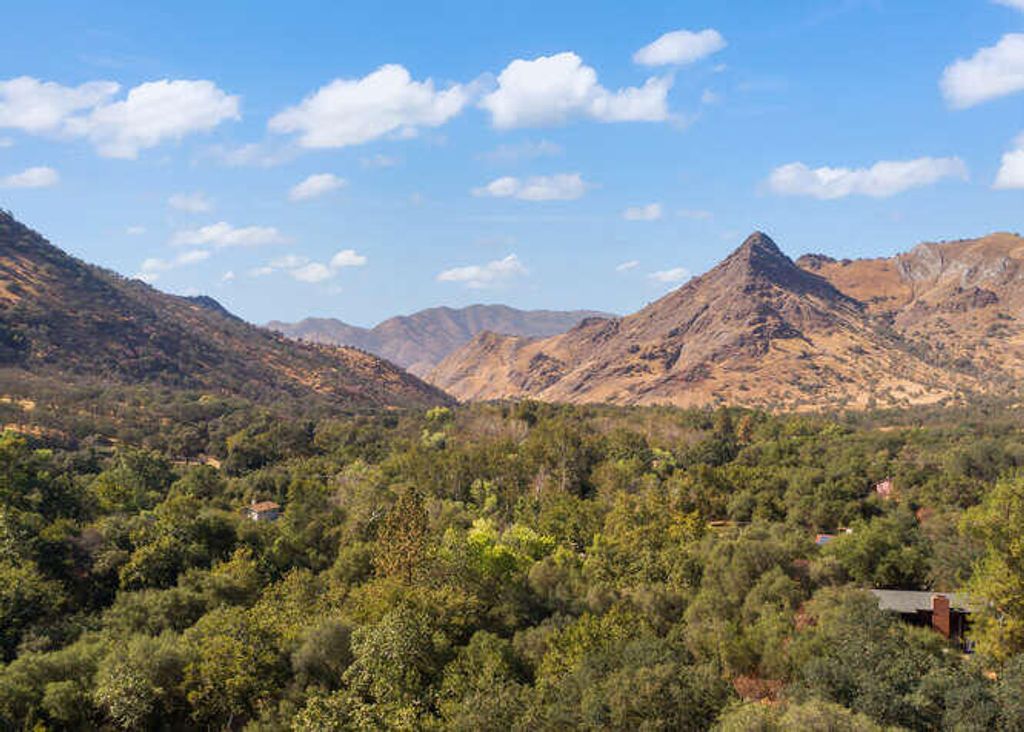 43812 S Fork Drive, Three Rivers, CA 93271