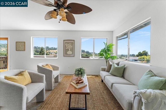 3275 Annapolis Ave, Richmond, CA 94806