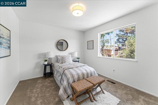 3275 Annapolis Ave, Richmond, CA 94806