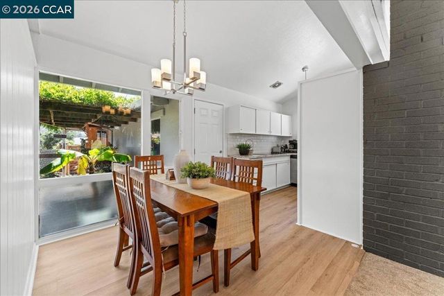 3275 Annapolis Ave, Richmond, CA 94806