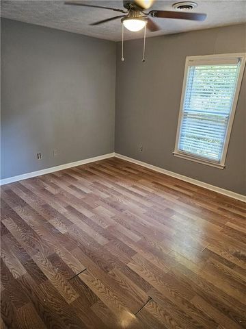 219 Heritage Way, Auburn, GA 30011