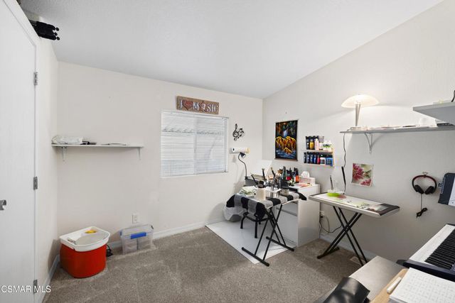 195 Tierra Rejada Road 52, Simi Valley, CA 93065