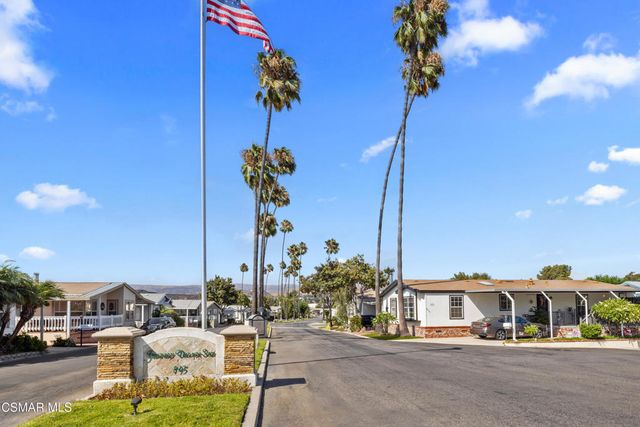 195 Tierra Rejada Road 52, Simi Valley, CA 93065