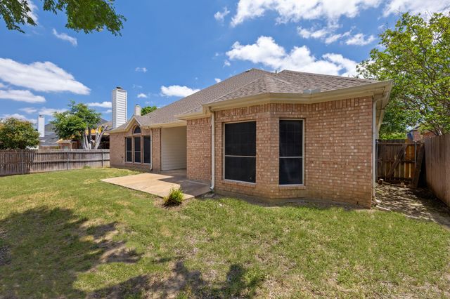 9 Roosevelt Court, Mansfield, TX 76063