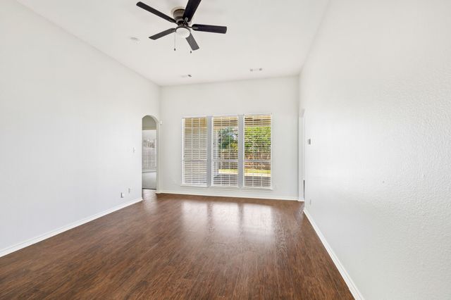 9 Roosevelt Court, Mansfield, TX 76063