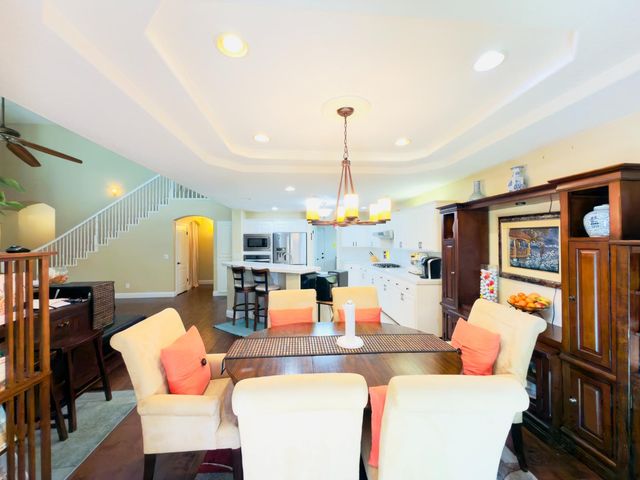 1555 E Emerald Avenue, Fresno, CA 93720