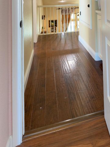 1555 E Emerald Avenue, Fresno, CA 93720