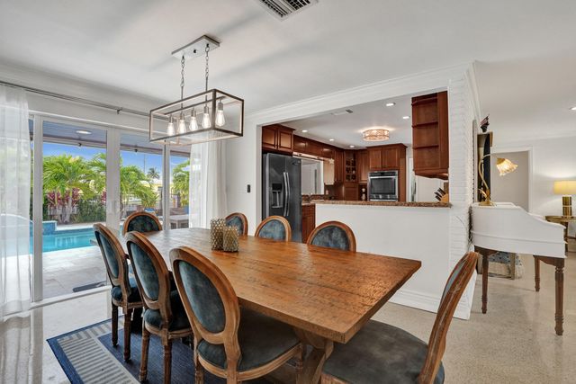 411 SW 18th Court, Pompano Beach, FL 33060