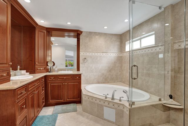 411 SW 18th Court, Pompano Beach, FL 33060