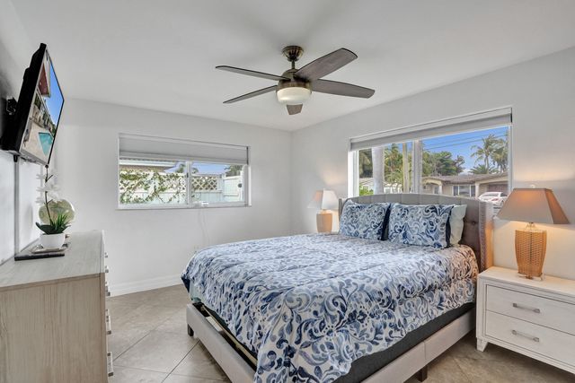 411 SW 18th Court, Pompano Beach, FL 33060