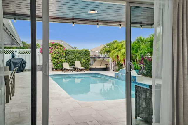 411 SW 18th Court, Pompano Beach, FL 33060