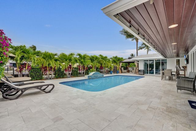 411 SW 18th Court, Pompano Beach, FL 33060