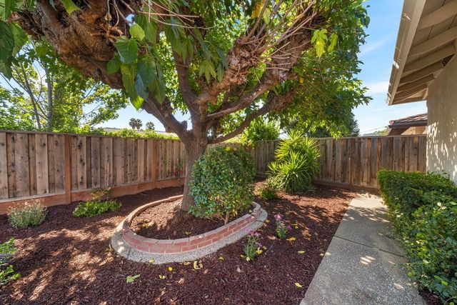 6186 Silberman Drive, San Jose, CA 95120