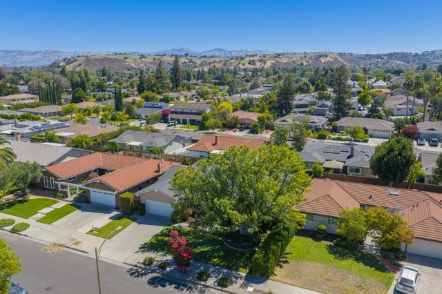6186 Silberman Drive, San Jose, CA 95120