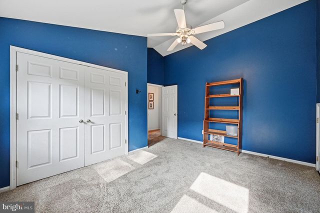 7730 LEONARD DR, Falls Church, VA 22043