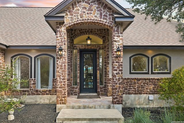 192 Windmill Way, Spring Branch, TX 78070