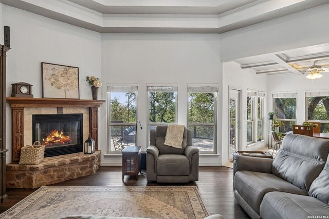 192 Windmill Way, Spring Branch, TX 78070