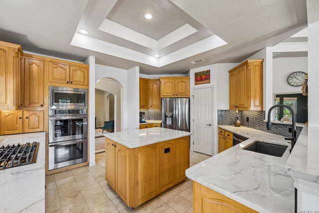 192 Windmill Way, Spring Branch, TX 78070