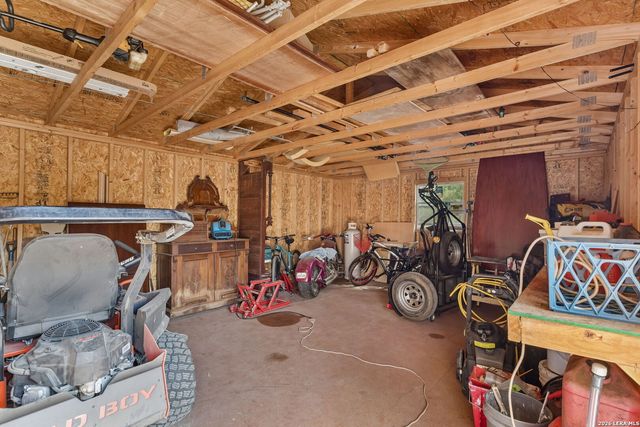 192 Windmill Way, Spring Branch, TX 78070