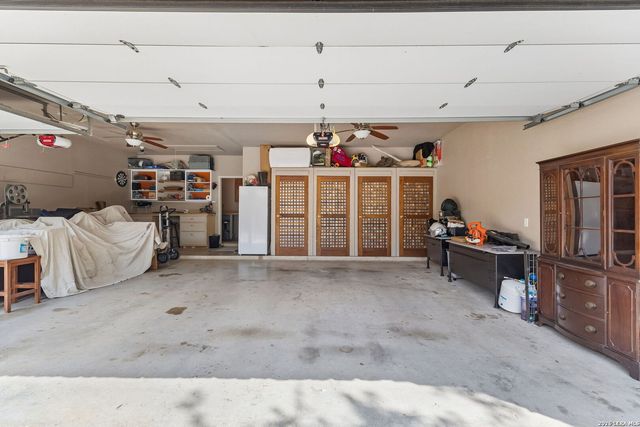 192 Windmill Way, Spring Branch, TX 78070