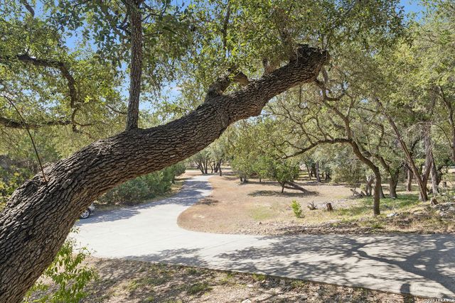 192 Windmill Way, Spring Branch, TX 78070
