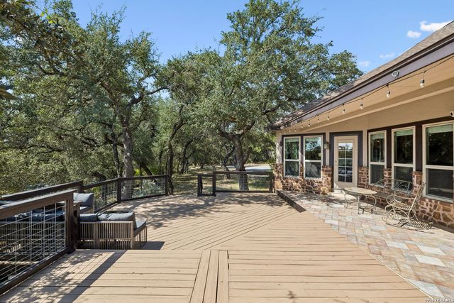 192 Windmill Way, Spring Branch, TX 78070