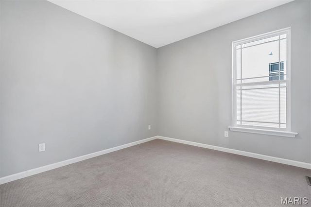 533 Ryehill Drive, St Peters, MO 63376