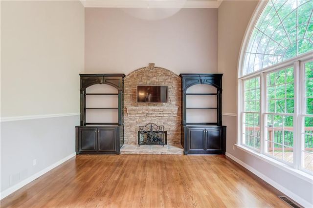 3445 Lake Seminole Drive, Buford, GA 30519