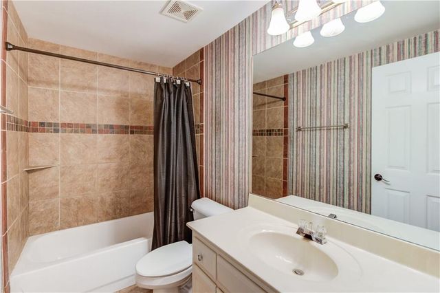 3445 Lake Seminole Drive, Buford, GA 30519