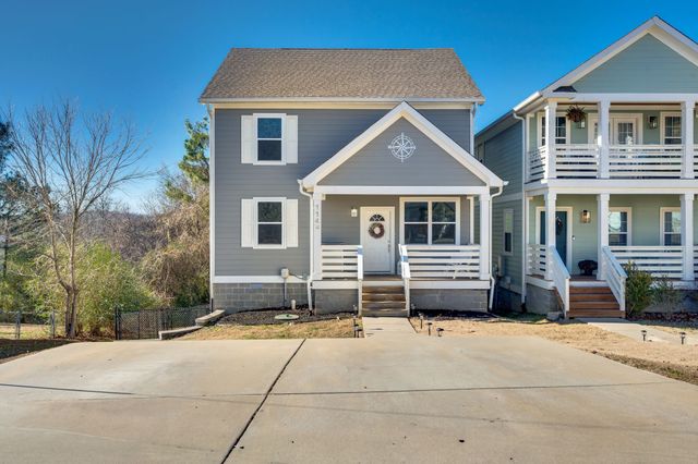 114 N Poole St Apt A, Ashland City, TN 37015