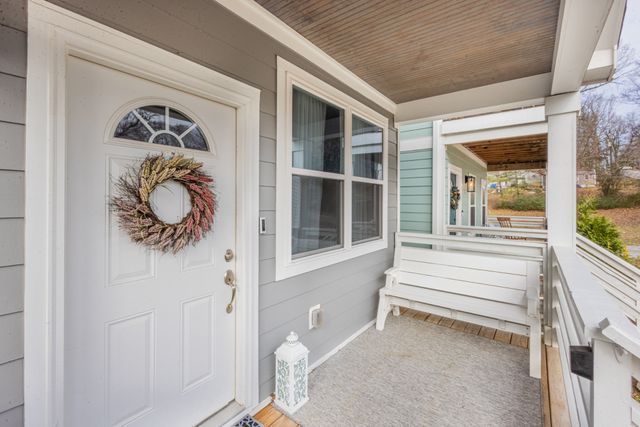 114 N Poole St Apt A, Ashland City, TN 37015