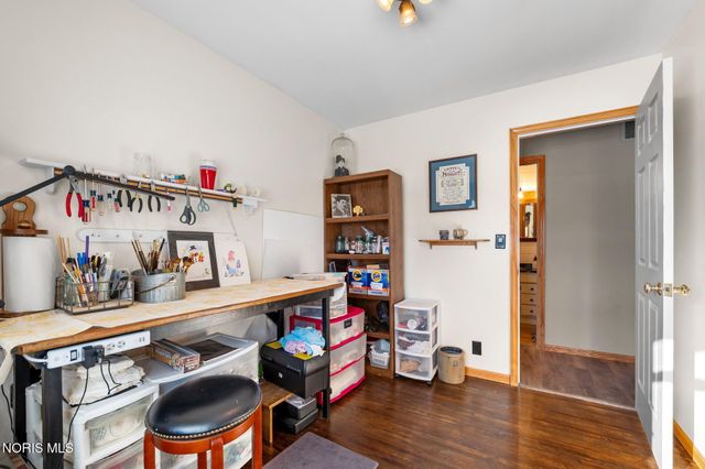 1820 Gayle Lane, Findlay, OH 45840